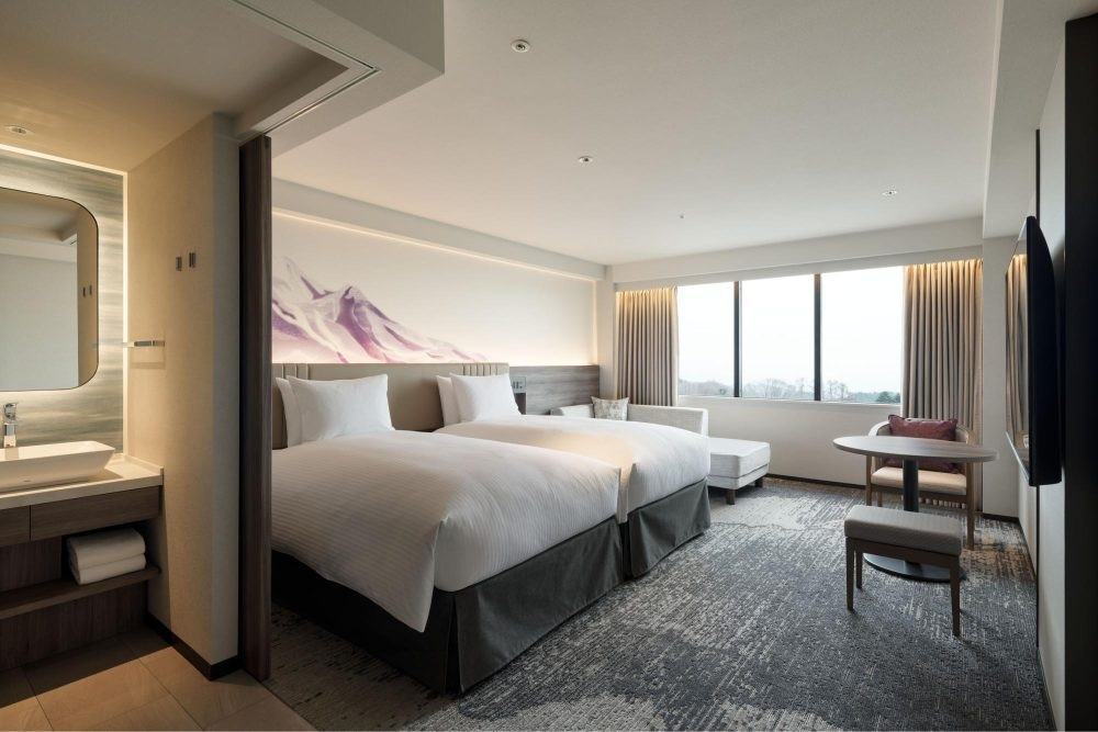 八ヶ岳の大自然に抱かれて、温泉と和洋ビュッフェでリフレッシュ3946467