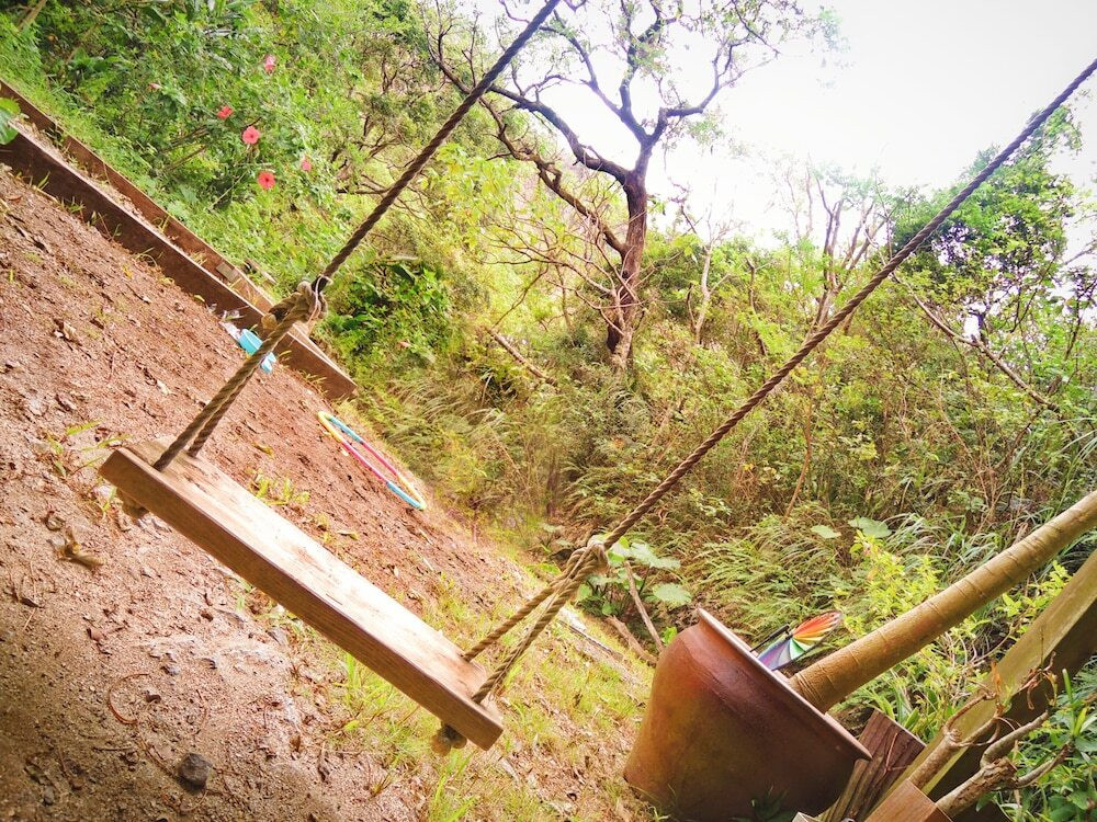 子供用の遊び場 - 屋外