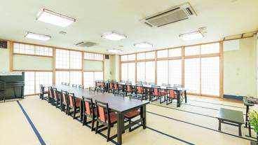 バンケット ホール / 2