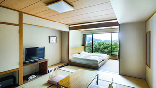 スタンダード 和洋室 山側 禁煙