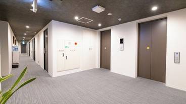 エレベーター / 1