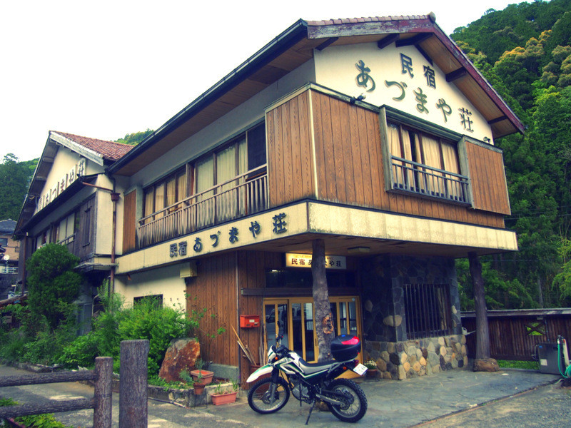 7.アットホームな空気に心がほぐれる「民宿あづまや荘」3967778