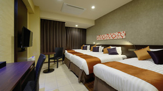 天然温泉（サウナ）特典付き！パーシャルハリウッドツインルーム 4名利用【メインタワー】