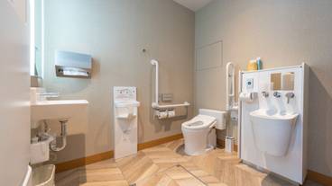 施設内の設備 / 11