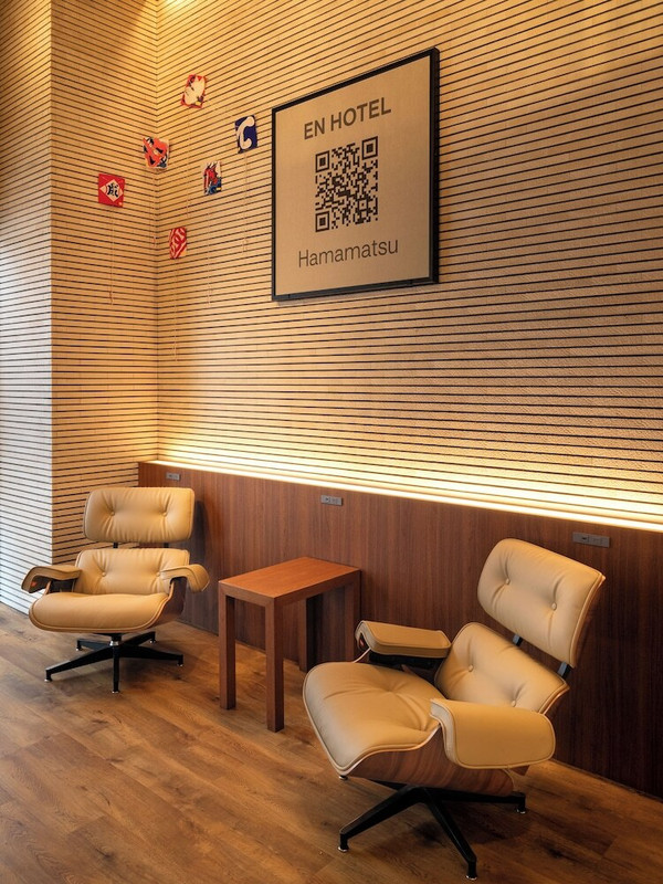 ロビーラウンジ