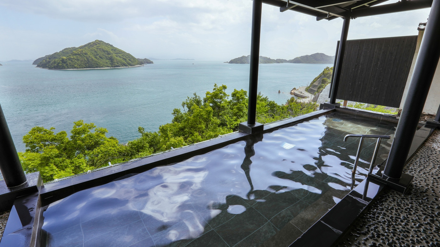 絶景を望む天然温泉とプライベートサウナでリラックス♪4025014