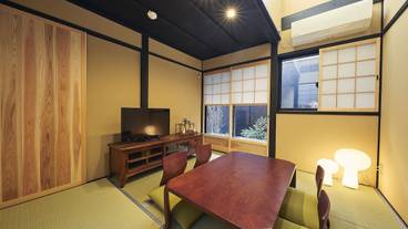 客室内のダイニングエリア / 15