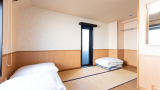 トラディショナル 4 人部屋 禁煙