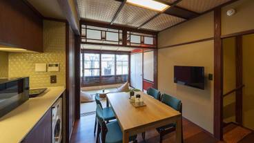 客室内のダイニングエリア / 17