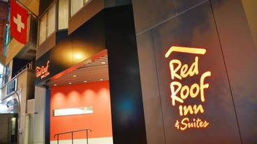 施設の入り口 / 8