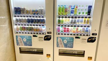 自動販売機 / 10