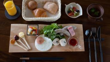 朝食一例（洋食） / 7