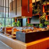 京気分を味わえる
おばんざいビュッフェ / 4