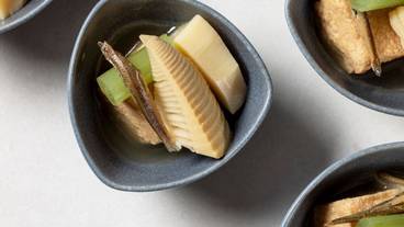 食事・飲み物 / 16