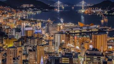 シティ ビュー / 21