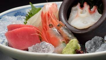 食事・飲み物 / 3