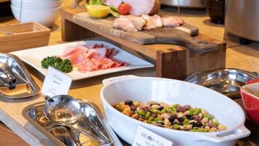 朝食ビュッフェ / 11