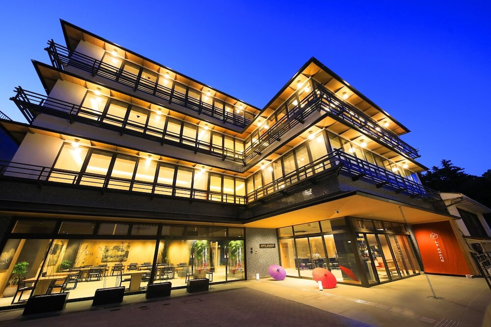 和空 成田山門前・外観