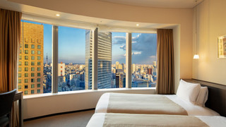 デラックストリプル (ツイン & ソファーベット)  禁煙 (25階～)