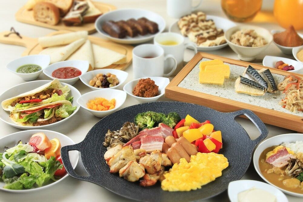 朝食