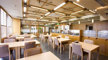 朝食スペース / 8