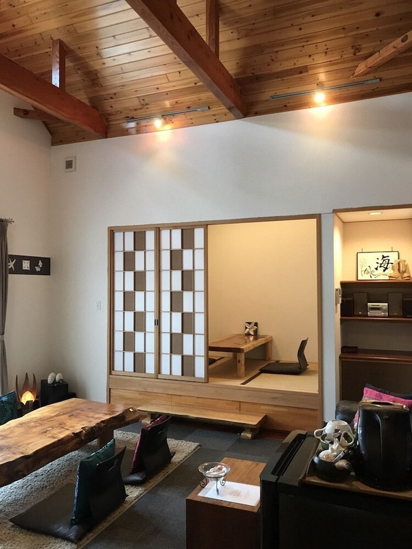 ロビー応接スペース