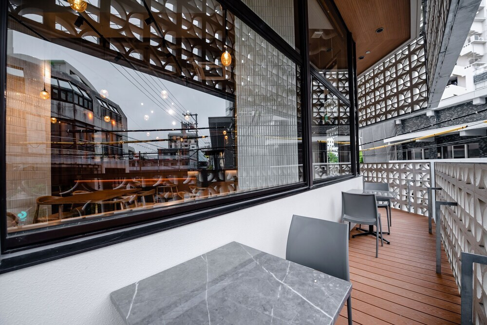 屋外ダイニングエリア