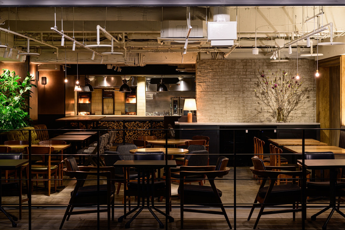 お昼から乾杯♪おしゃれな空間で休日ステイを満喫4057343