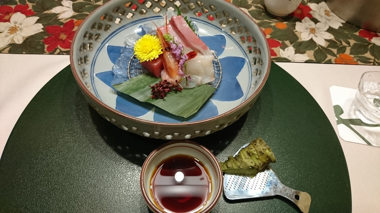 「まつや 千千」 料理 210953488 鮮魚盛合わせ