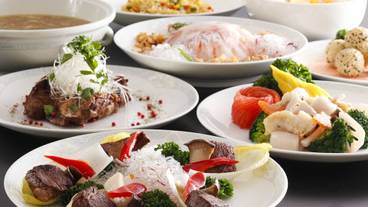 食事・飲み物 / 4