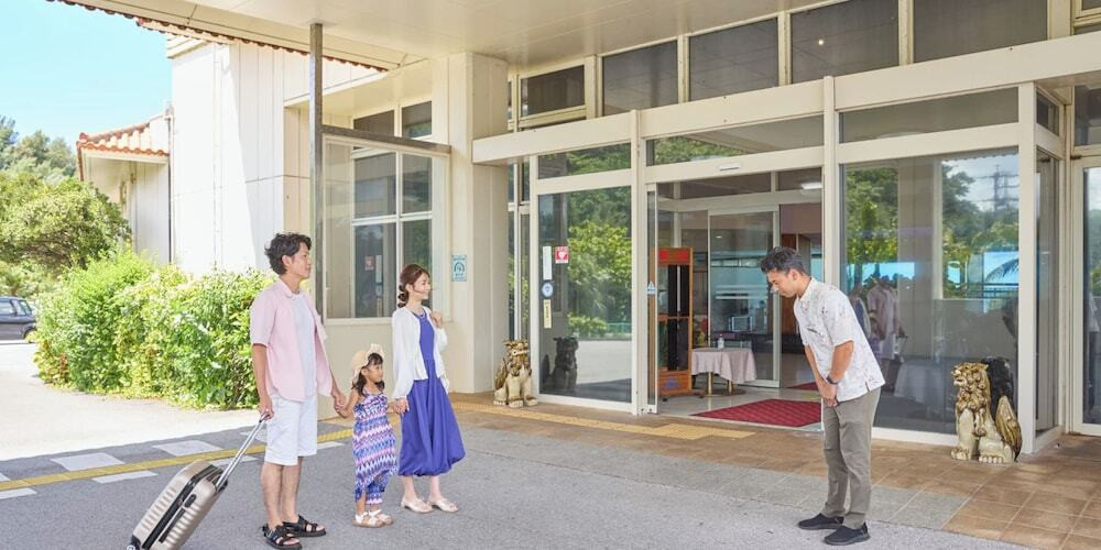 チェックイン / チェックアウト キオスク