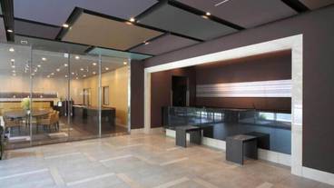 施設内の設備 / 17