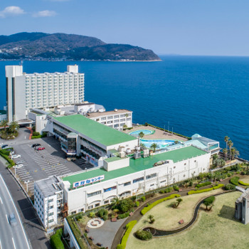 お魚が泳ぐお風呂、水着で遊べるエリアが楽しい!3457030