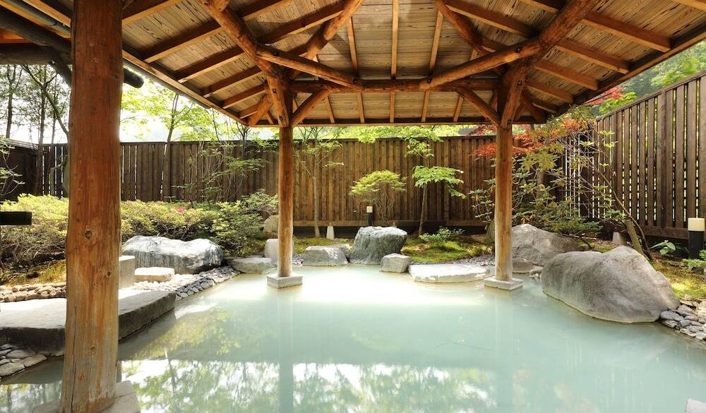 大浴場 露天風呂 / 1