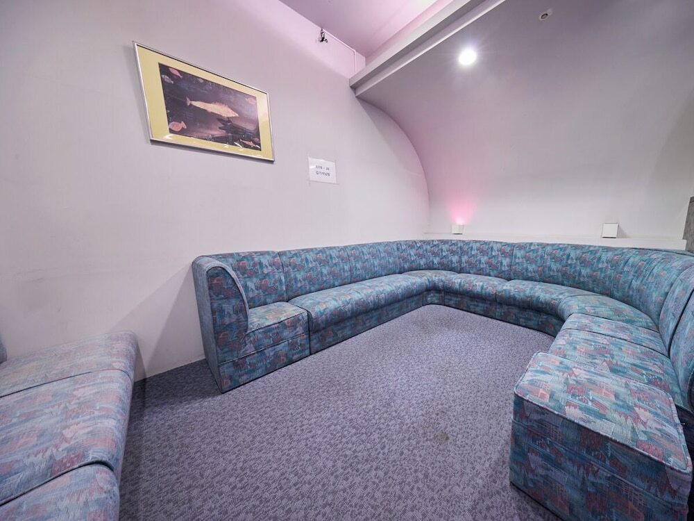 カラオケ ルーム