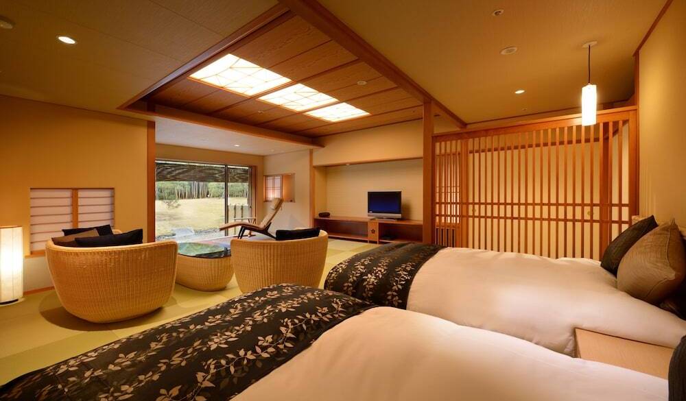 本館和ベッドルーム / 3