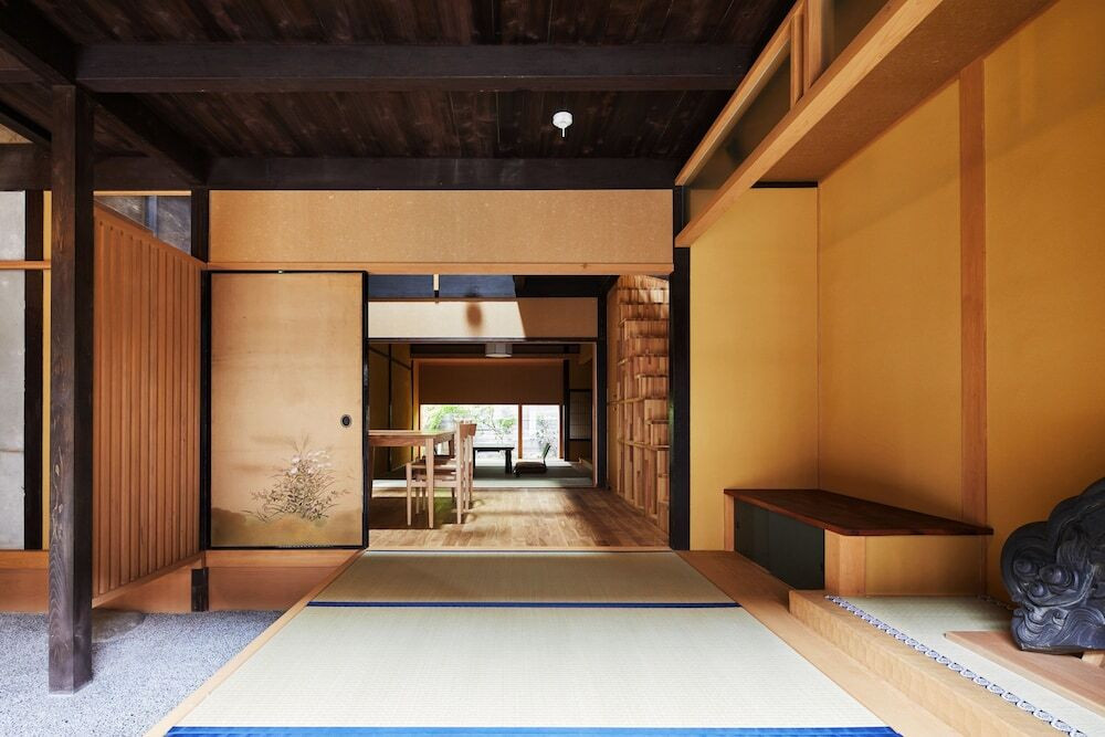 内部エントランス