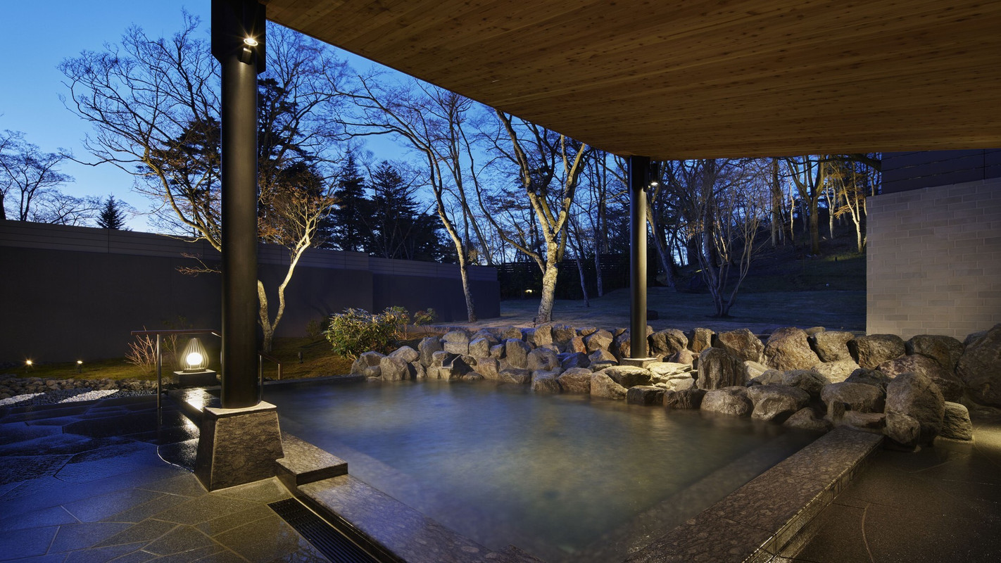 MOMIJI HOT-SPRING　露天風呂