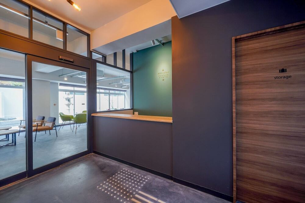 内部エントランス