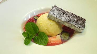 食事・飲み物 / 5