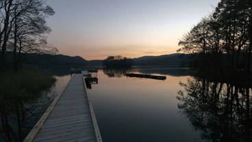 湖上テラスへの桟橋② / 4