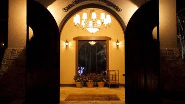 内部エントランス / 2