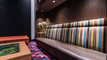 ロビー応接スペース / 7