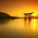 美しすぎる景観を望む。広島「厳島神社」にそっと心を入れ替える旅へ出よう