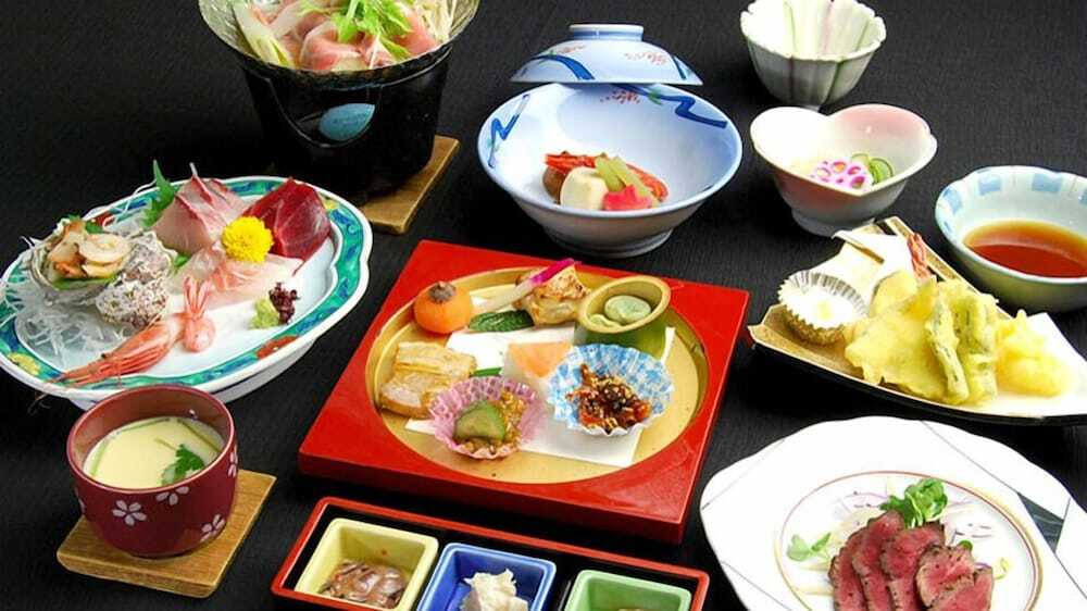 6.1人旅プランあり、食事量が選べる宿「花ごよみ/和倉温泉」4244939