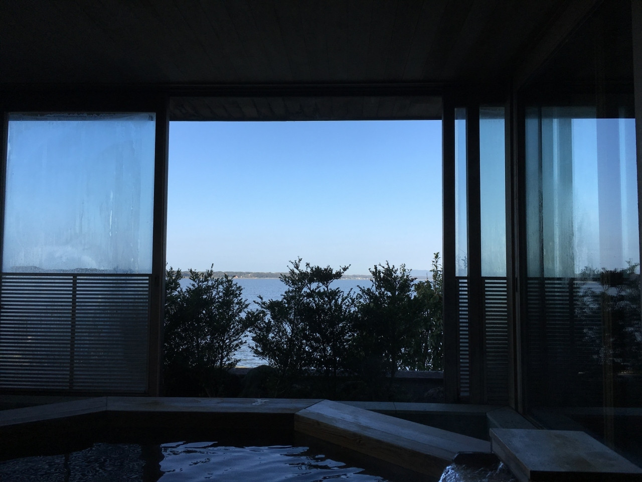 雄大な霞ヶ浦が望める大浴場4238250