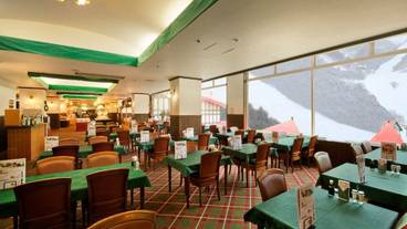 レストラン「アルプス」 / 4