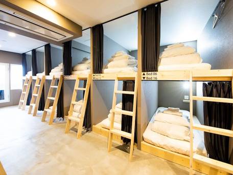 Ten to Ten Hostel / 5