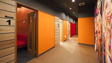 カラオケ ルーム / 18