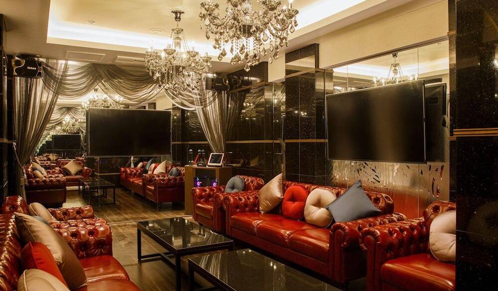 カラオケサロン グランブルー / 3